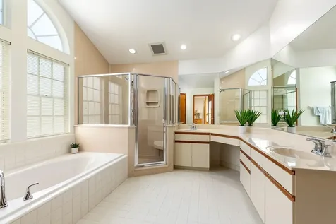 808 Silverwood Drive Lake Mary FL 32746