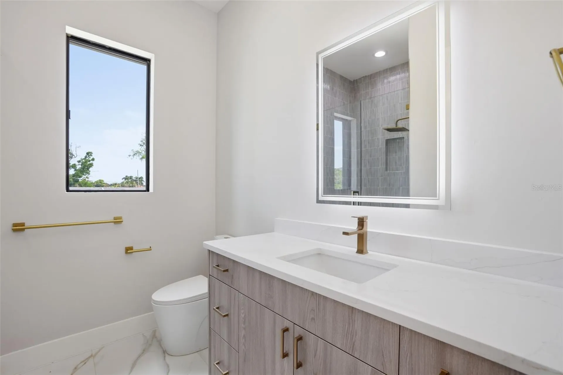 1943 Shore Acres Boulevard NE St Petersburg FL 33703