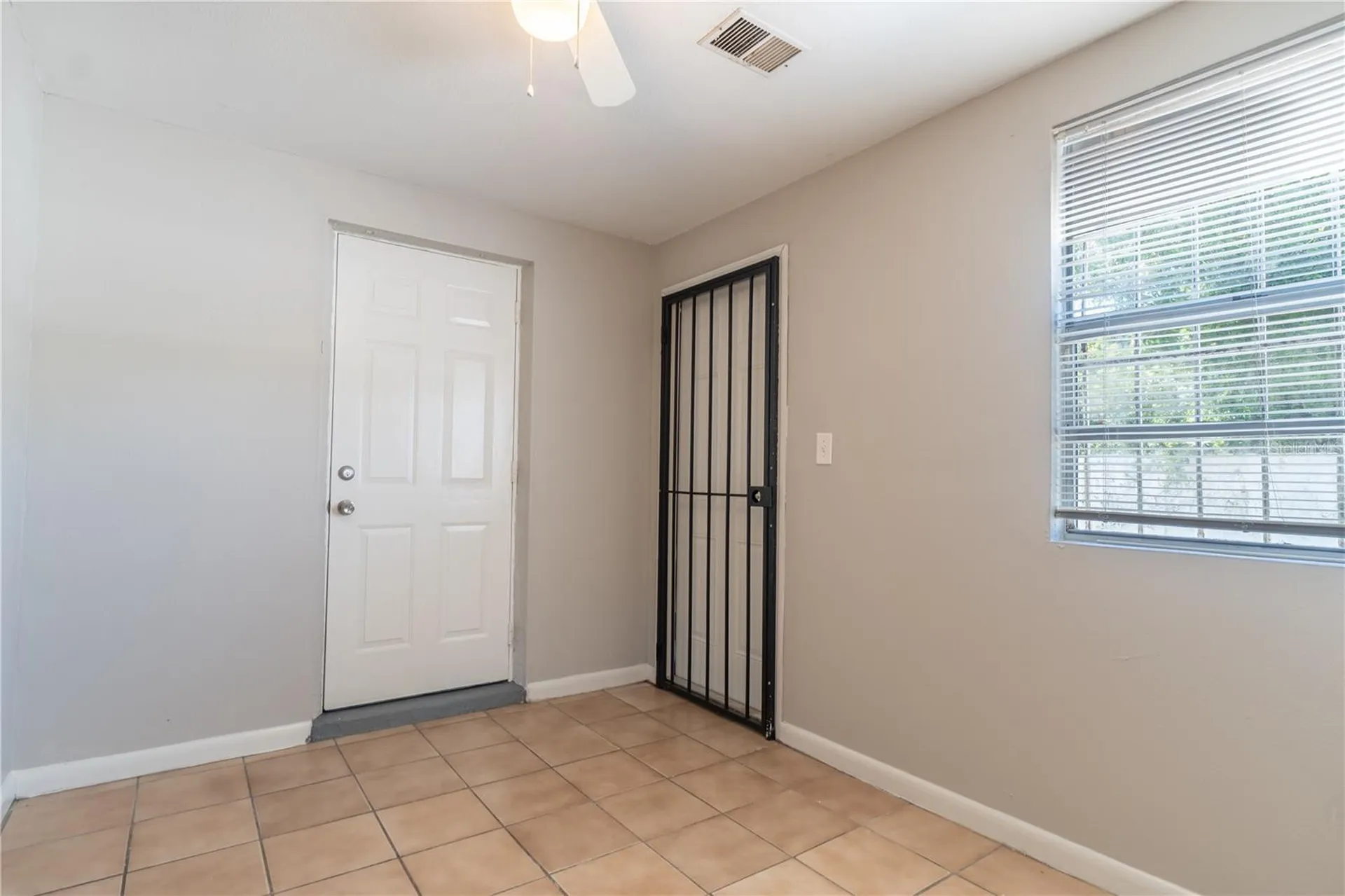 9304 N Elmer Street Tampa FL 33612