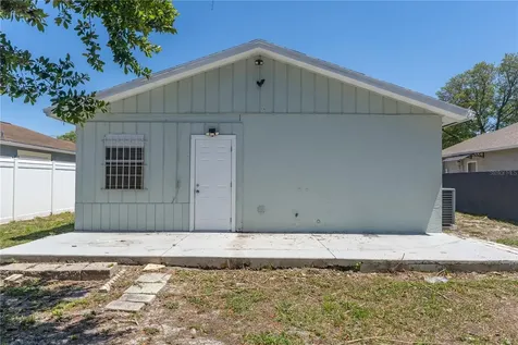 9304 N Elmer Street Tampa FL 33612