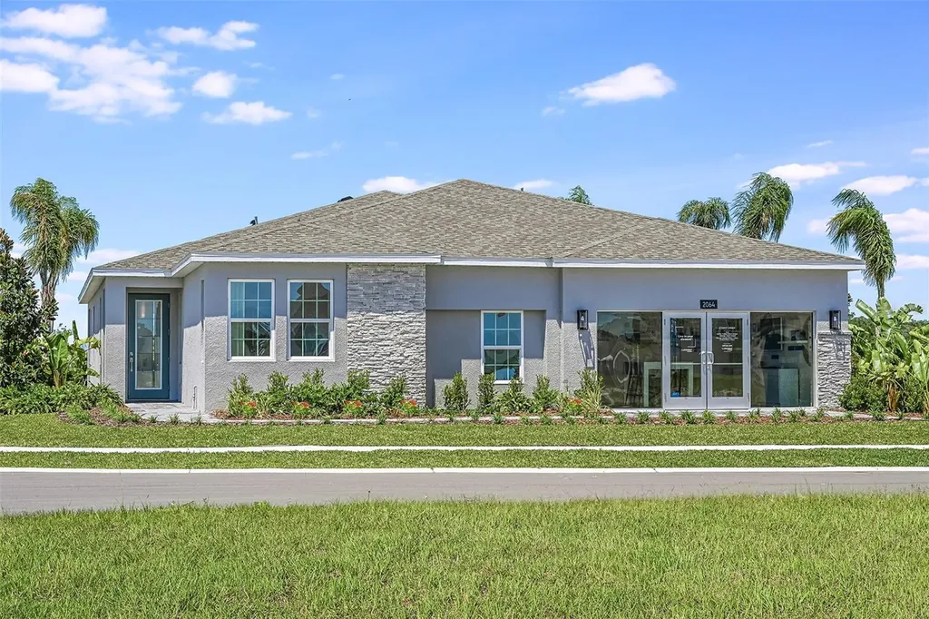 2064 Starflower Lane Kissimmee FL 34746