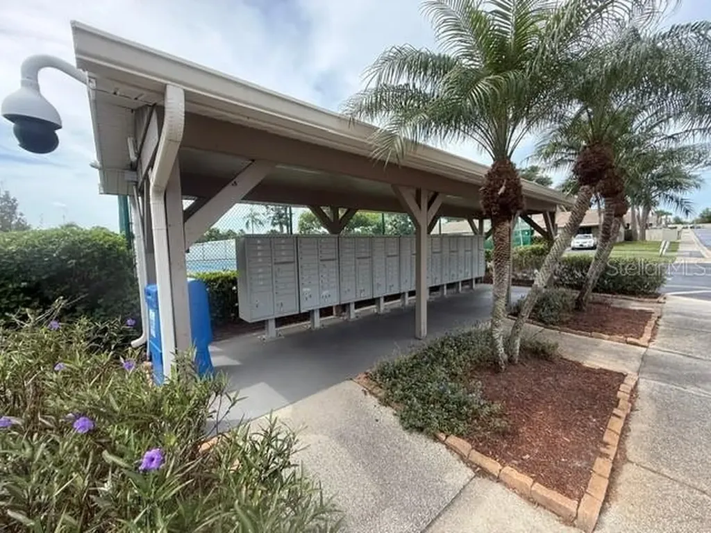 2131 Ridge Road S Largo FL 33778