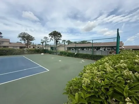 2131 Ridge Road S Largo FL 33778