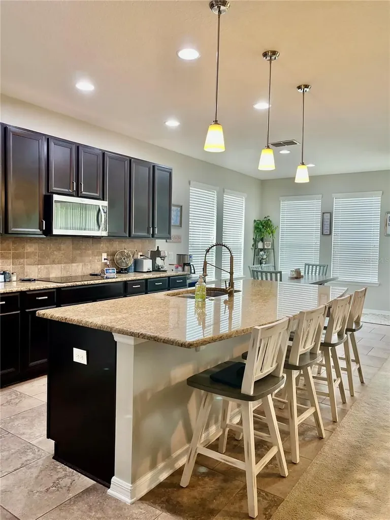 1033 Fountain Coin Loop Orlando FL 32828