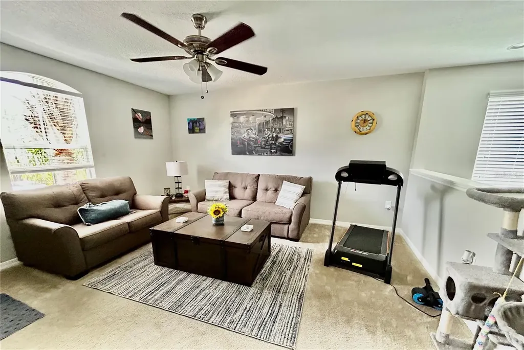 1033 Fountain Coin Loop Orlando FL 32828