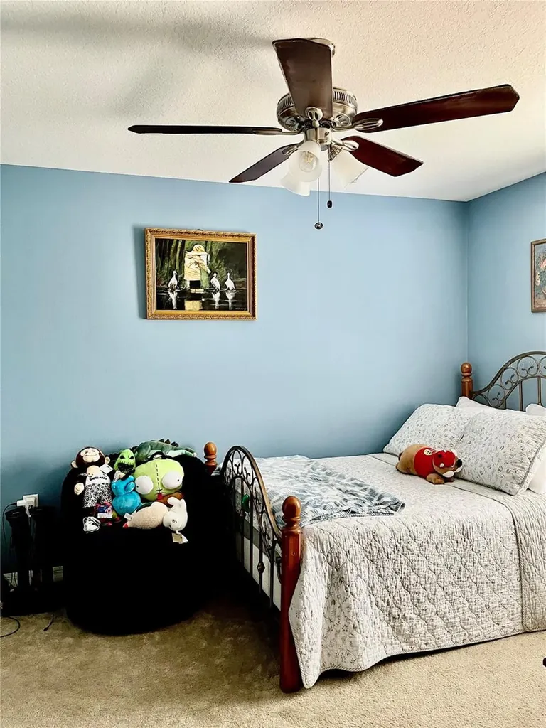 1033 Fountain Coin Loop Orlando FL 32828