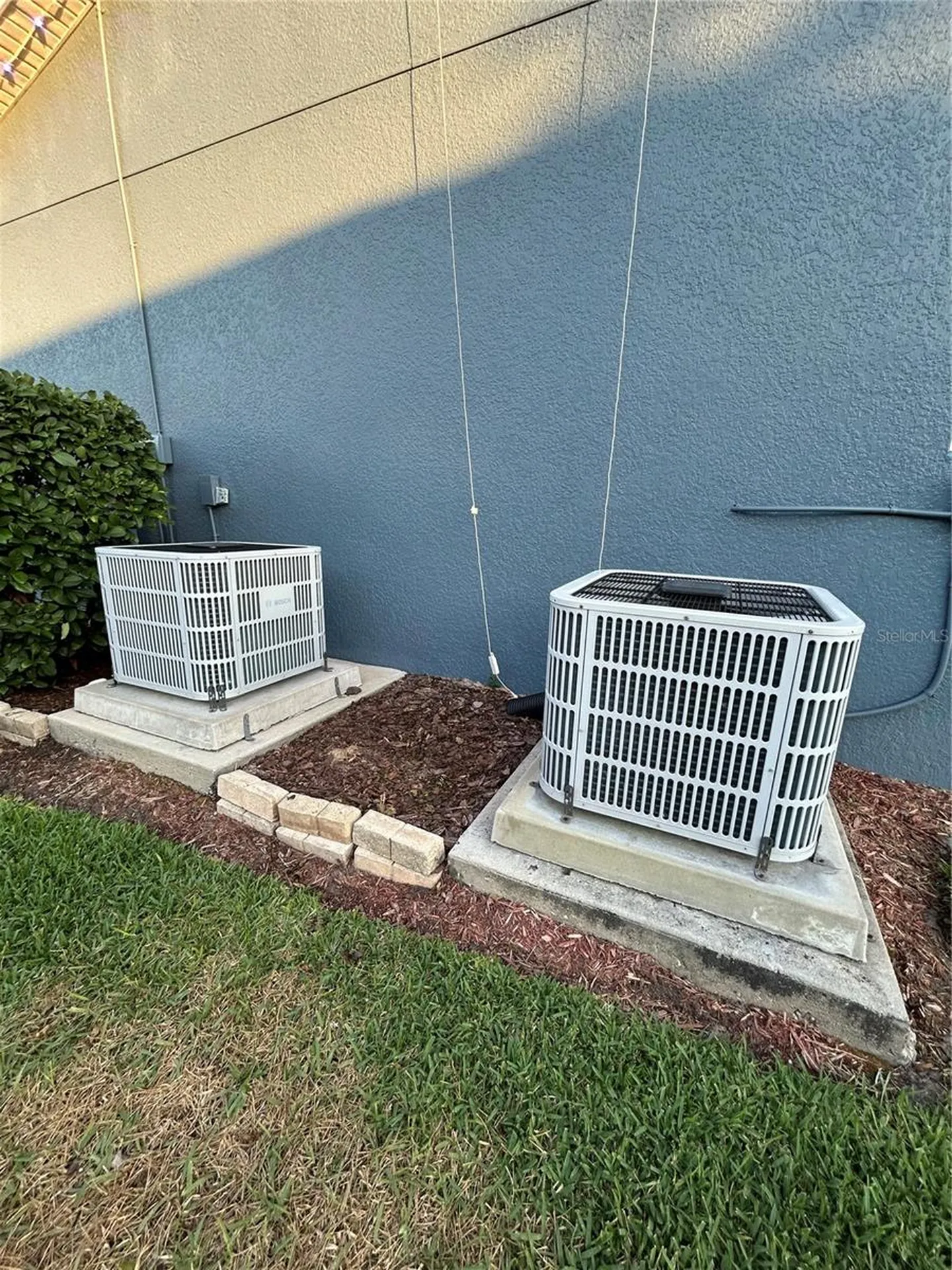 1033 Fountain Coin Loop Orlando FL 32828