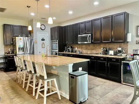 1033 Fountain Coin Loop Orlando FL 32828