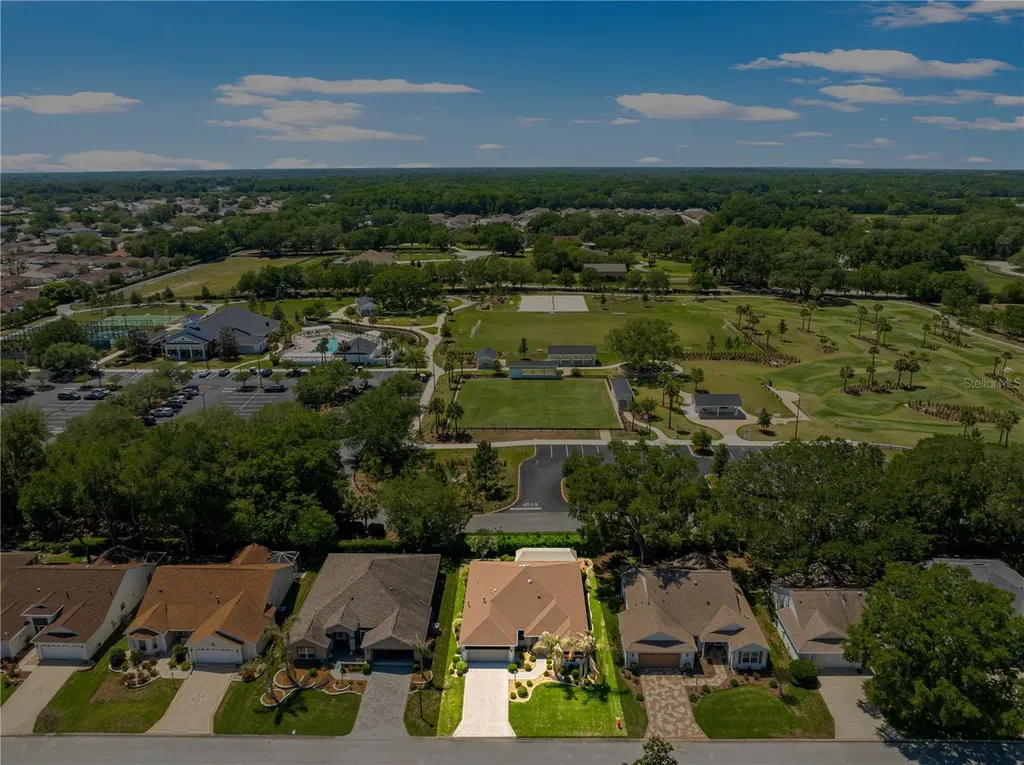 16906 SE 77th Northridge Court The Villages FL 32162