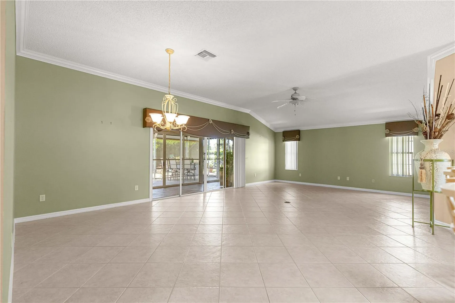 16906 SE 77th Northridge Court The Villages FL 32162