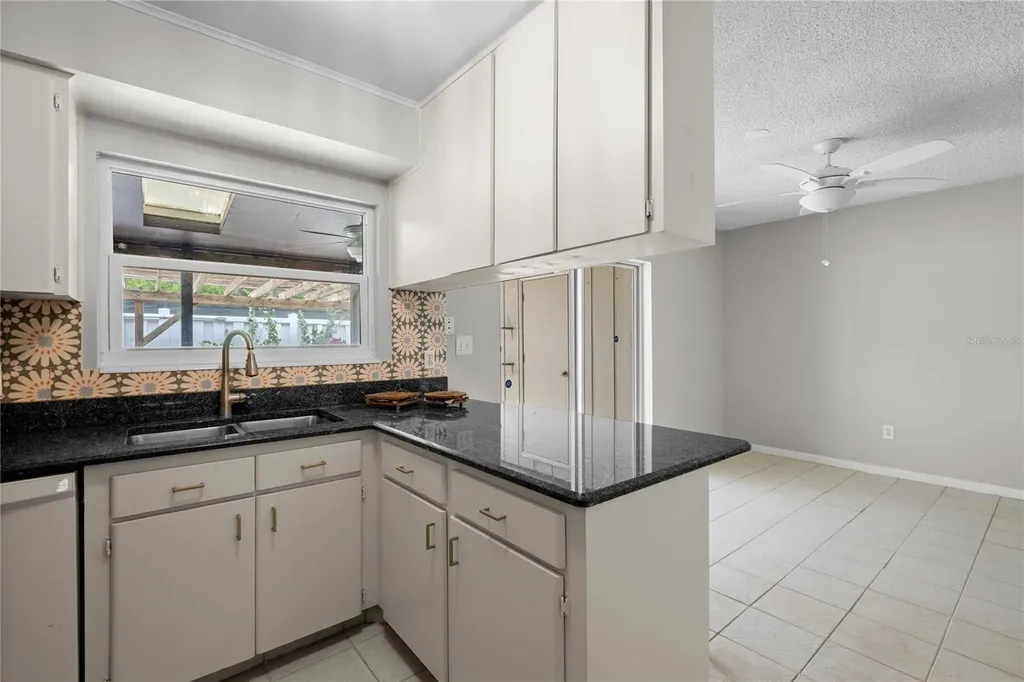 7635 Deleon Court Tampa FL 33615
