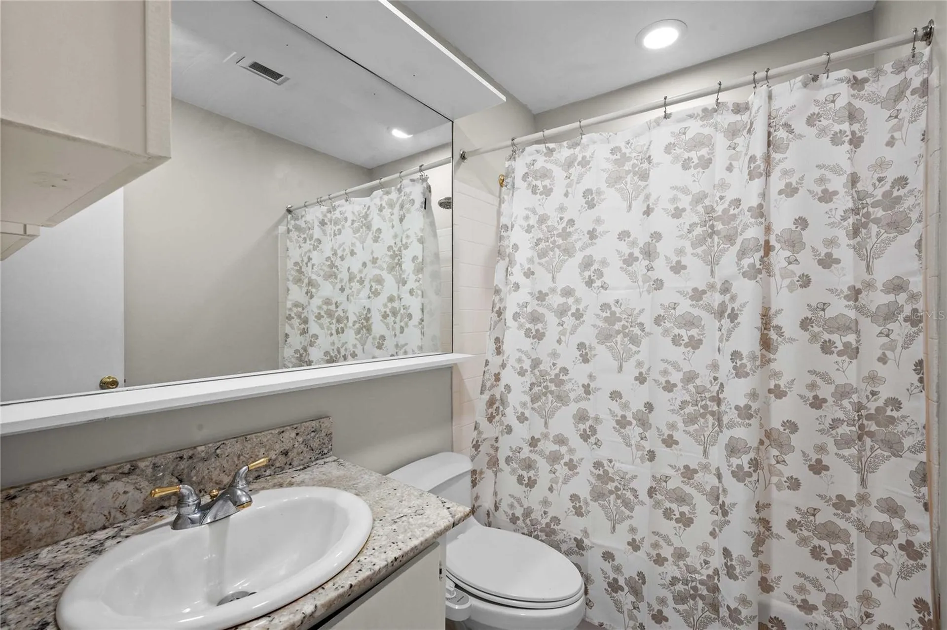 7635 Deleon Court Tampa FL 33615