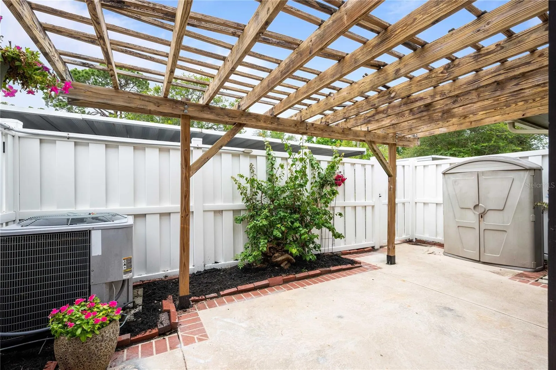 7635 Deleon Court Tampa FL 33615