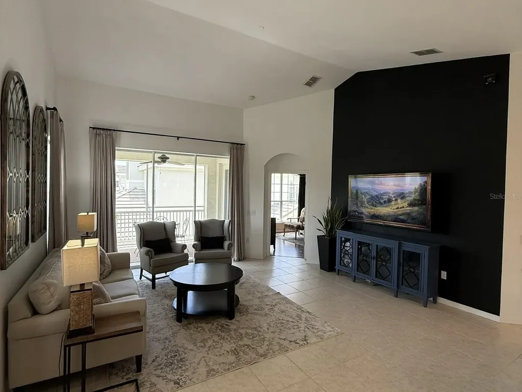 629 Grasslands Village Circle Lakeland FL 33803