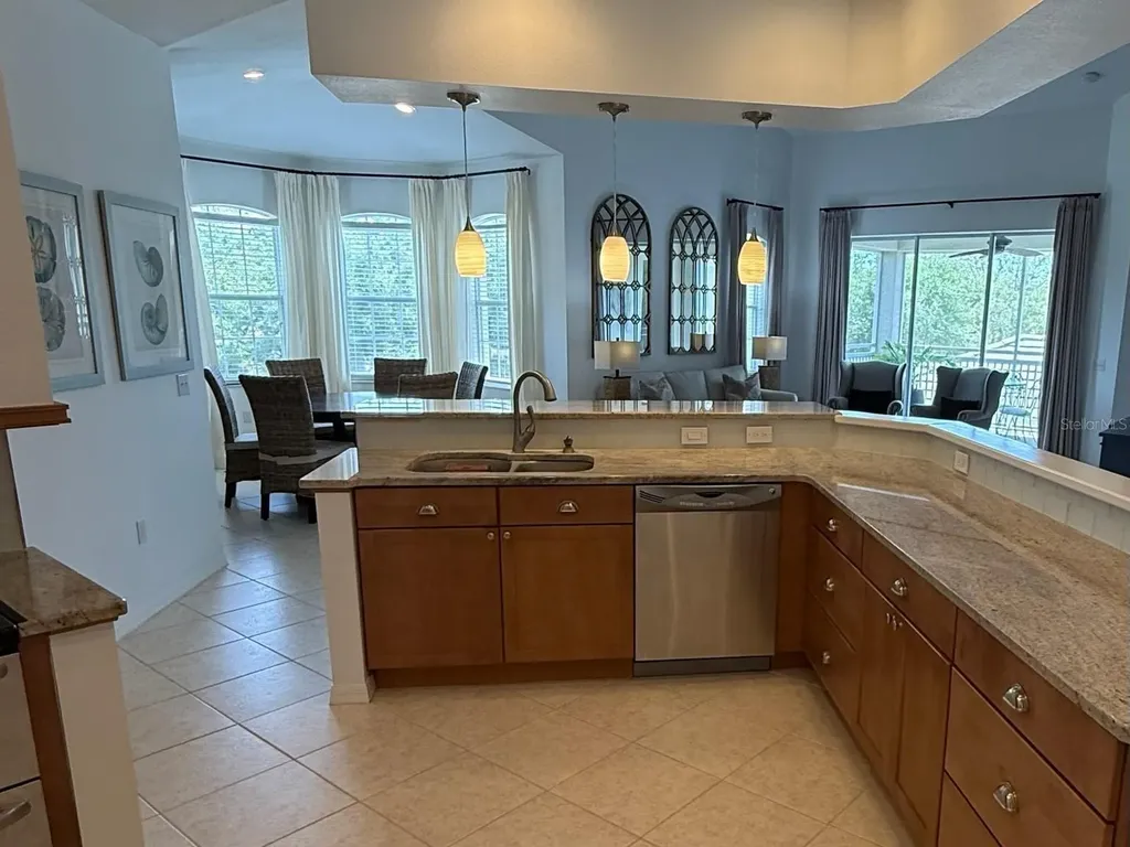 629 Grasslands Village Circle Lakeland FL 33803