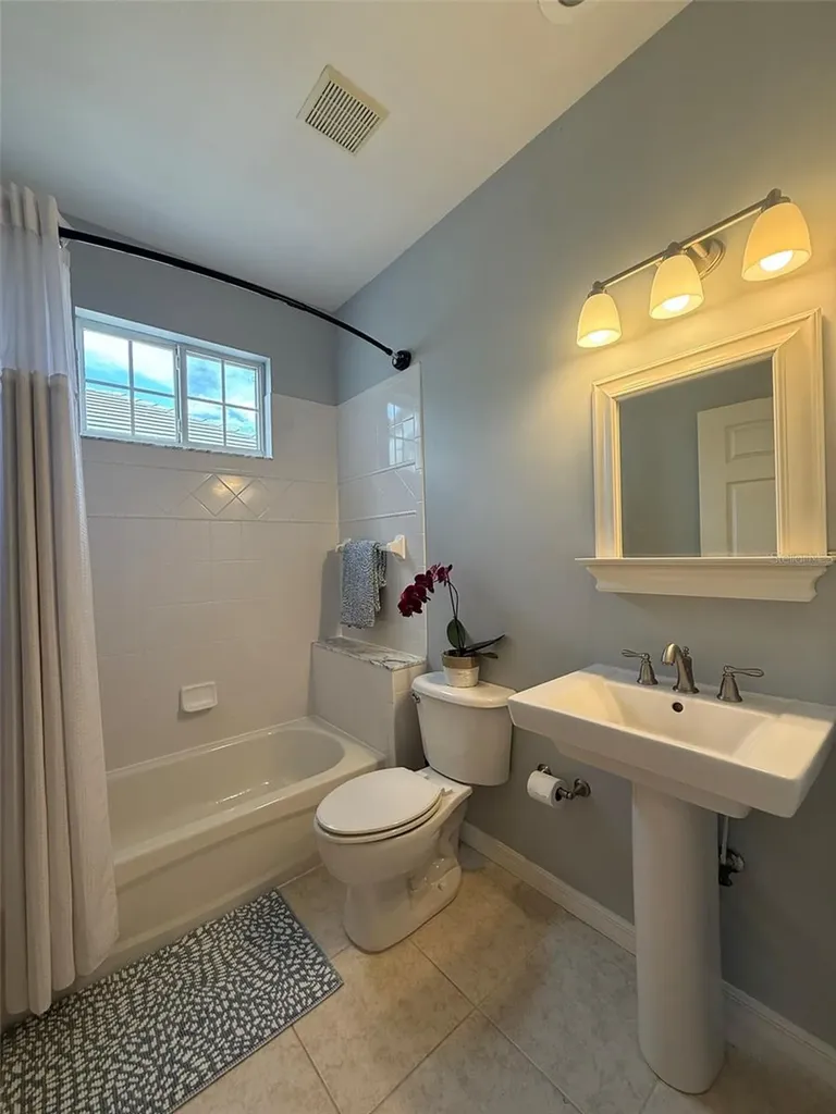 629 Grasslands Village Circle Lakeland FL 33803