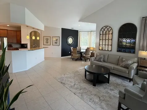 629 Grasslands Village Circle Lakeland FL 33803