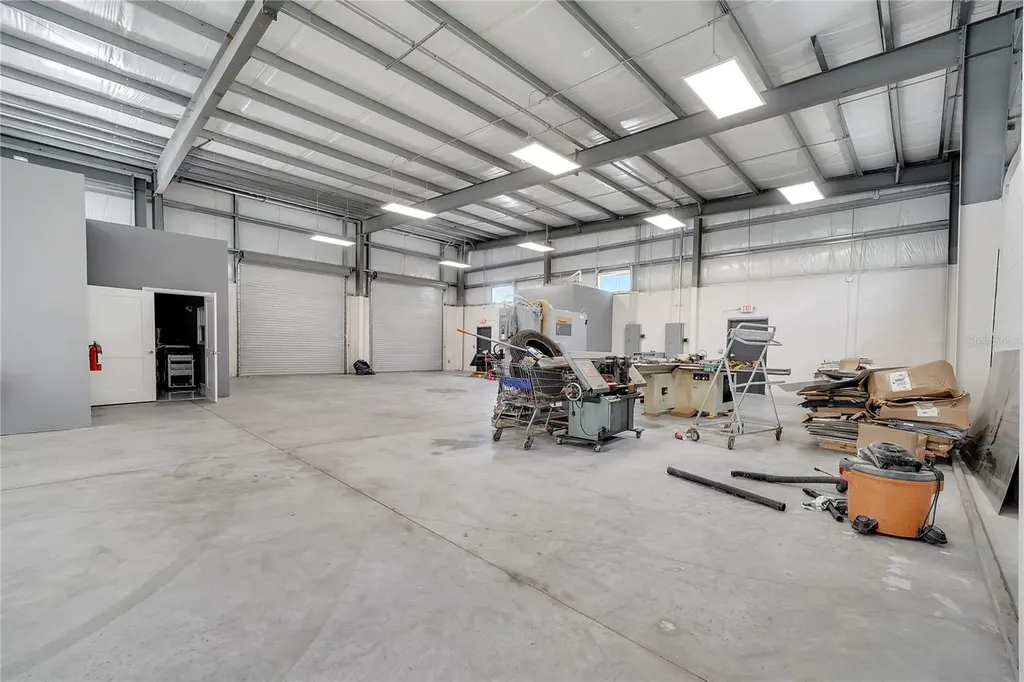 560 Barry Street Orlando FL 32808