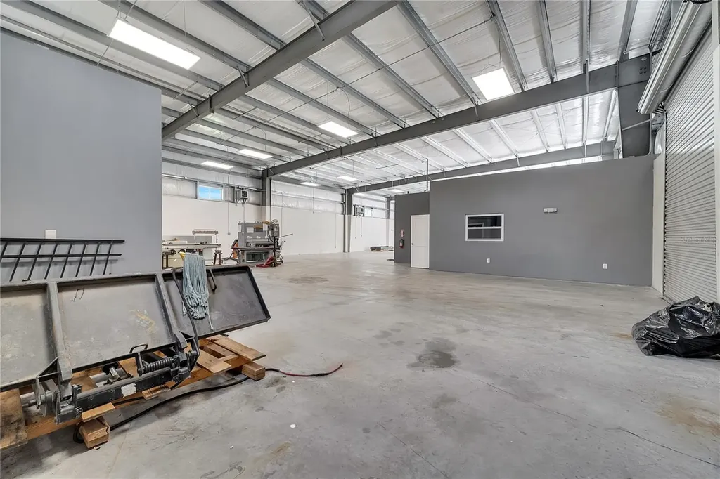 560 Barry Street Orlando FL 32808
