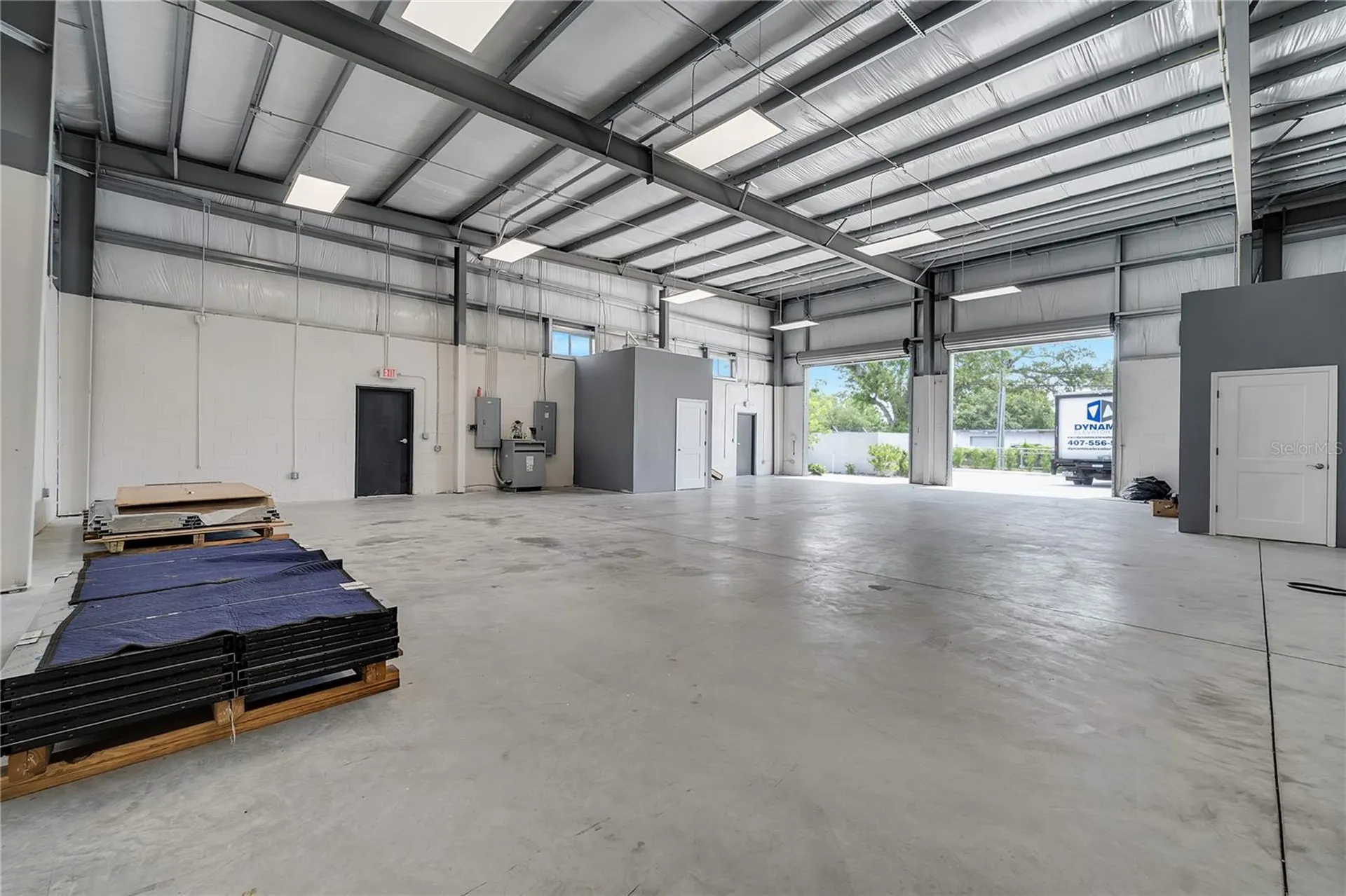 560 Barry Street Orlando FL 32808