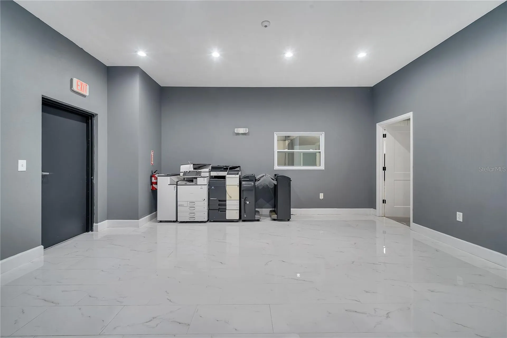560 Barry Street Orlando FL 32808