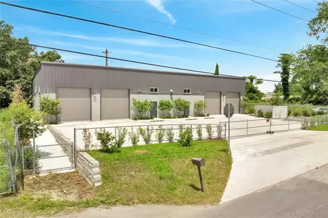 560 Barry Street Orlando FL 32808
