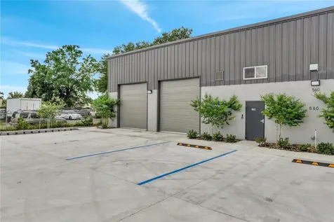 560 Barry Street Orlando FL 32808