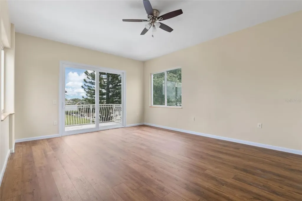 743 Bayshore Drive Tarpon Springs FL 34689