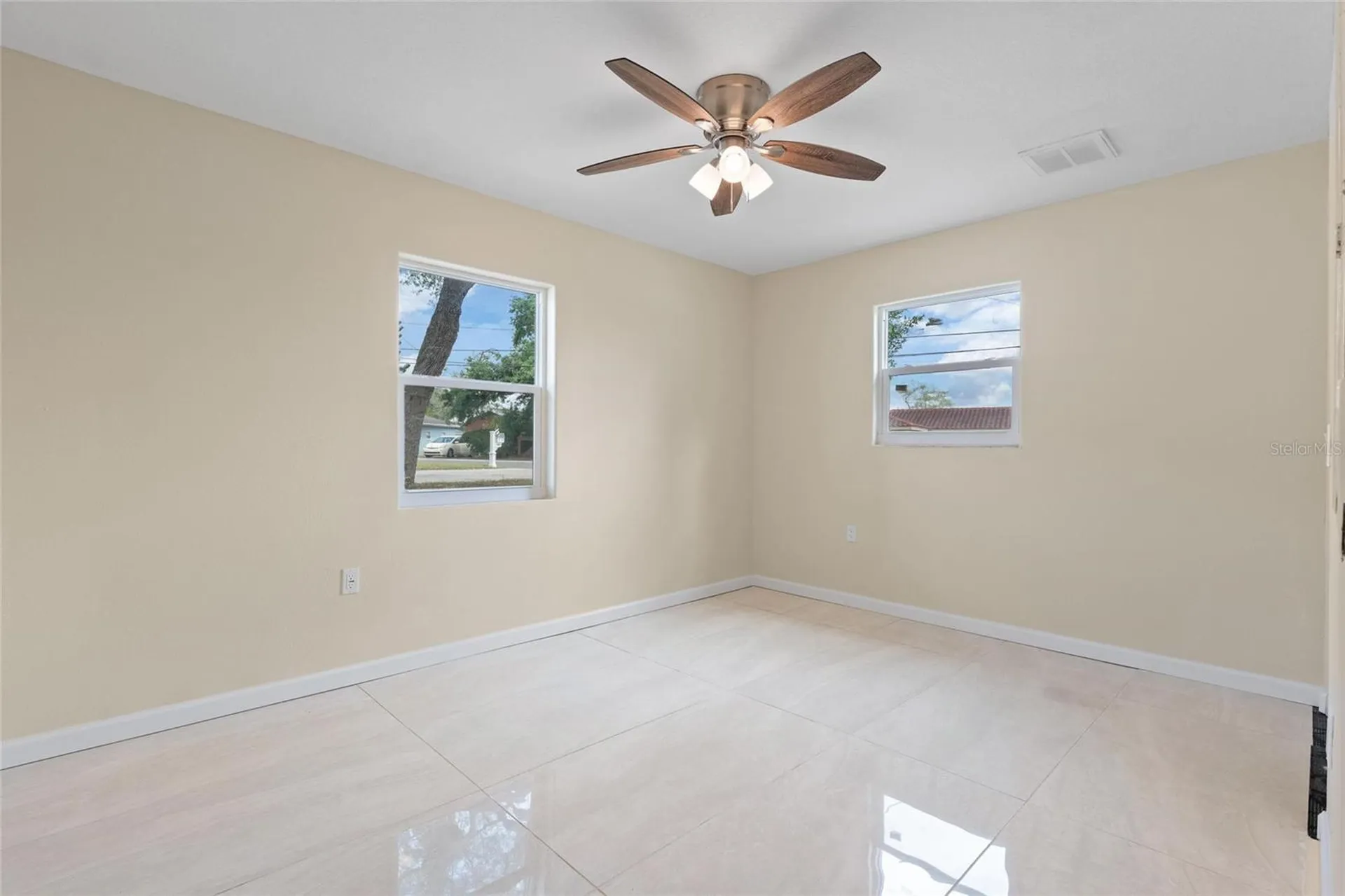 743 Bayshore Drive Tarpon Springs FL 34689