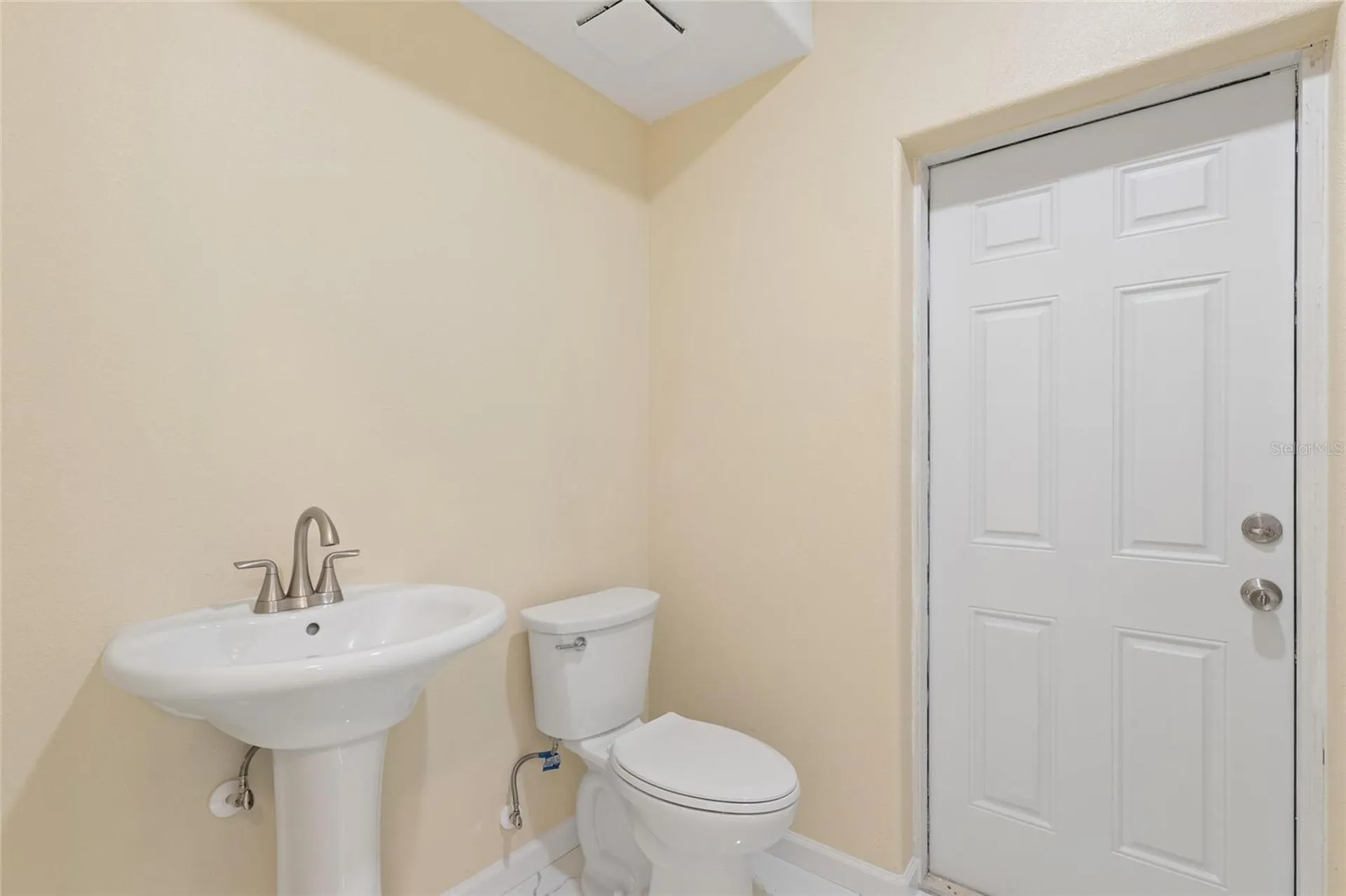 743 Bayshore Drive Tarpon Springs FL 34689