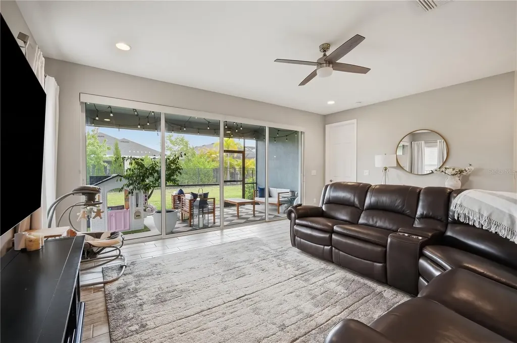 5450 Del Coronado Drive Apollo Beach FL 33572