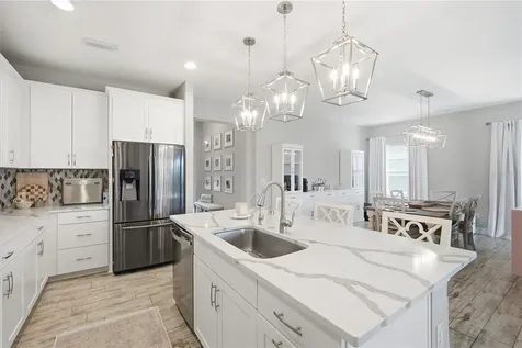 5450 Del Coronado Drive Apollo Beach FL 33572