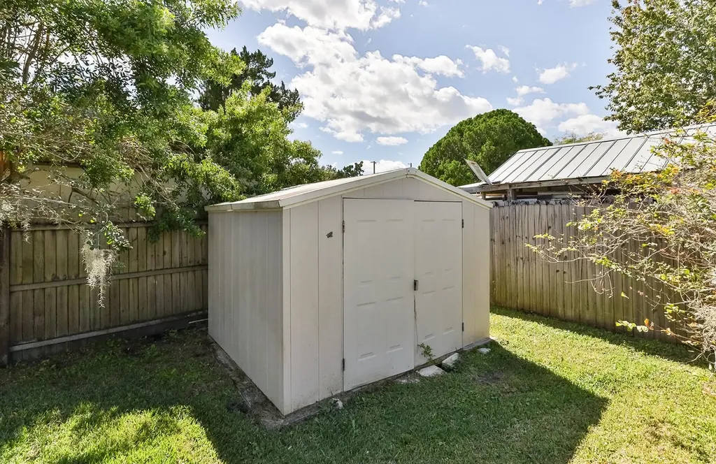 480 Carolyn Street New Smyrna Beach FL 32168