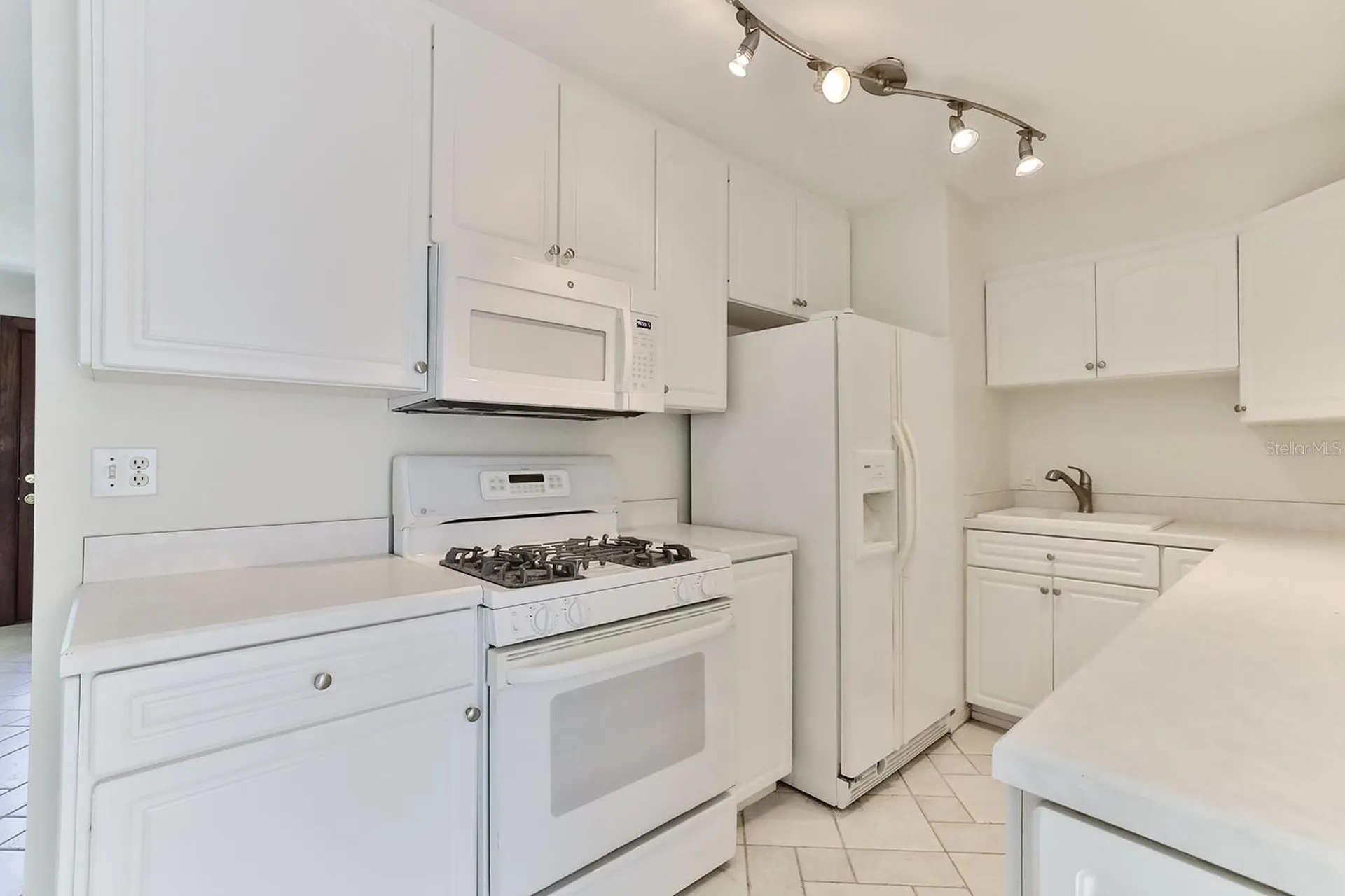 480 Carolyn Street New Smyrna Beach FL 32168