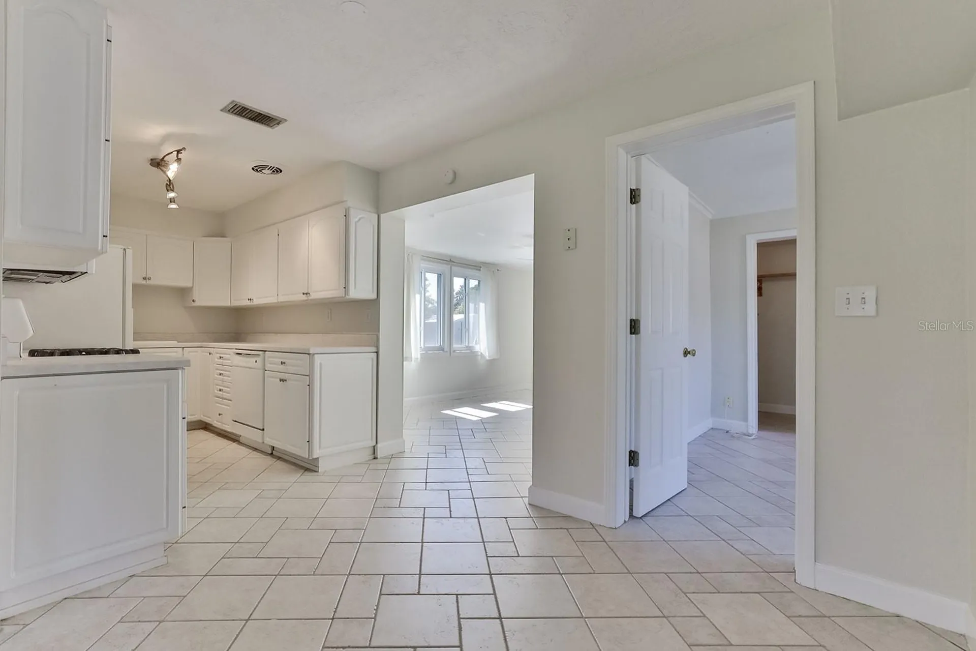 480 Carolyn Street New Smyrna Beach FL 32168