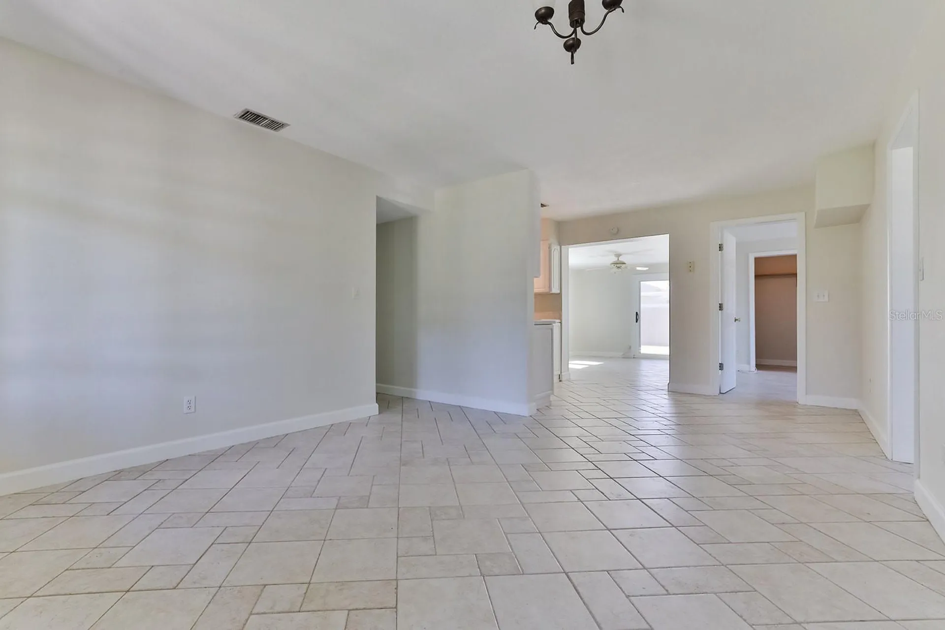 480 Carolyn Street New Smyrna Beach FL 32168