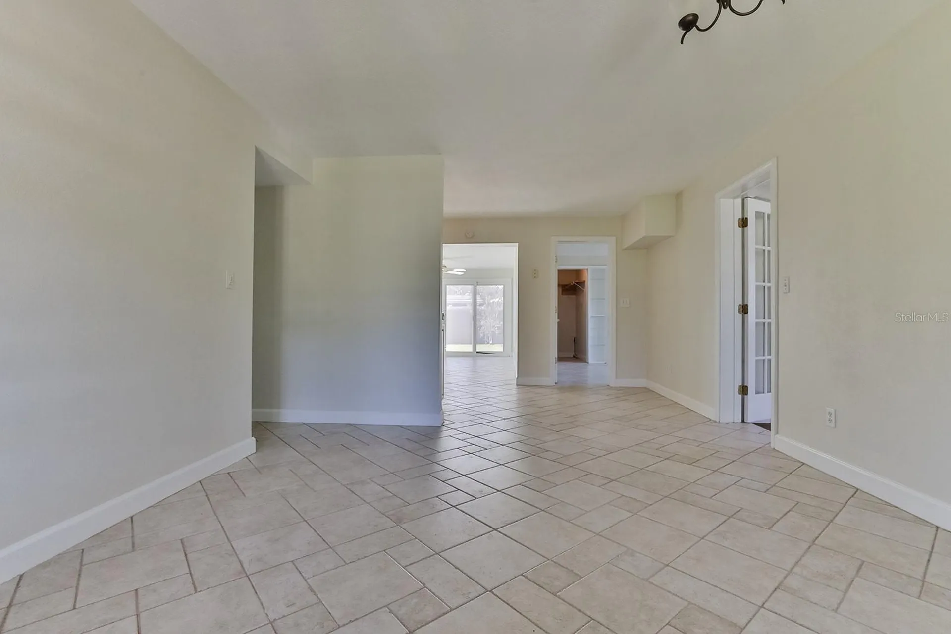 480 Carolyn Street New Smyrna Beach FL 32168