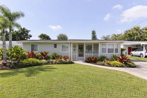 480 Carolyn Street New Smyrna Beach FL 32168