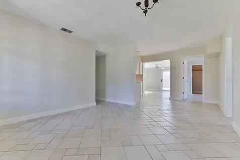 480 Carolyn Street New Smyrna Beach FL 32168