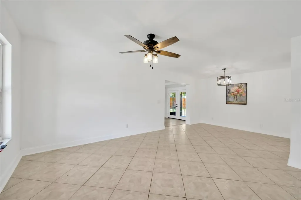 9935 River Drive Gibsonton FL 33534