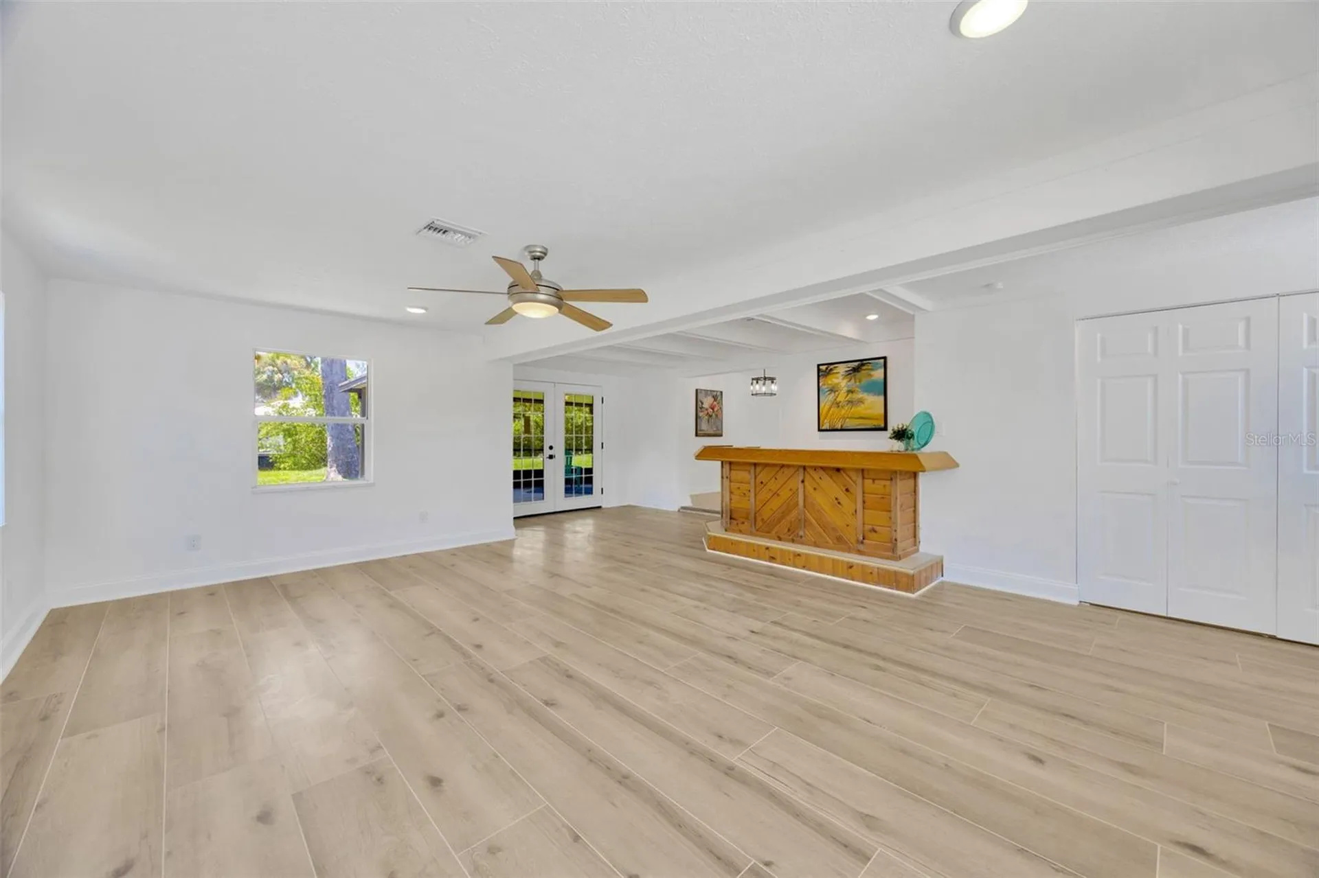 9935 River Drive Gibsonton FL 33534
