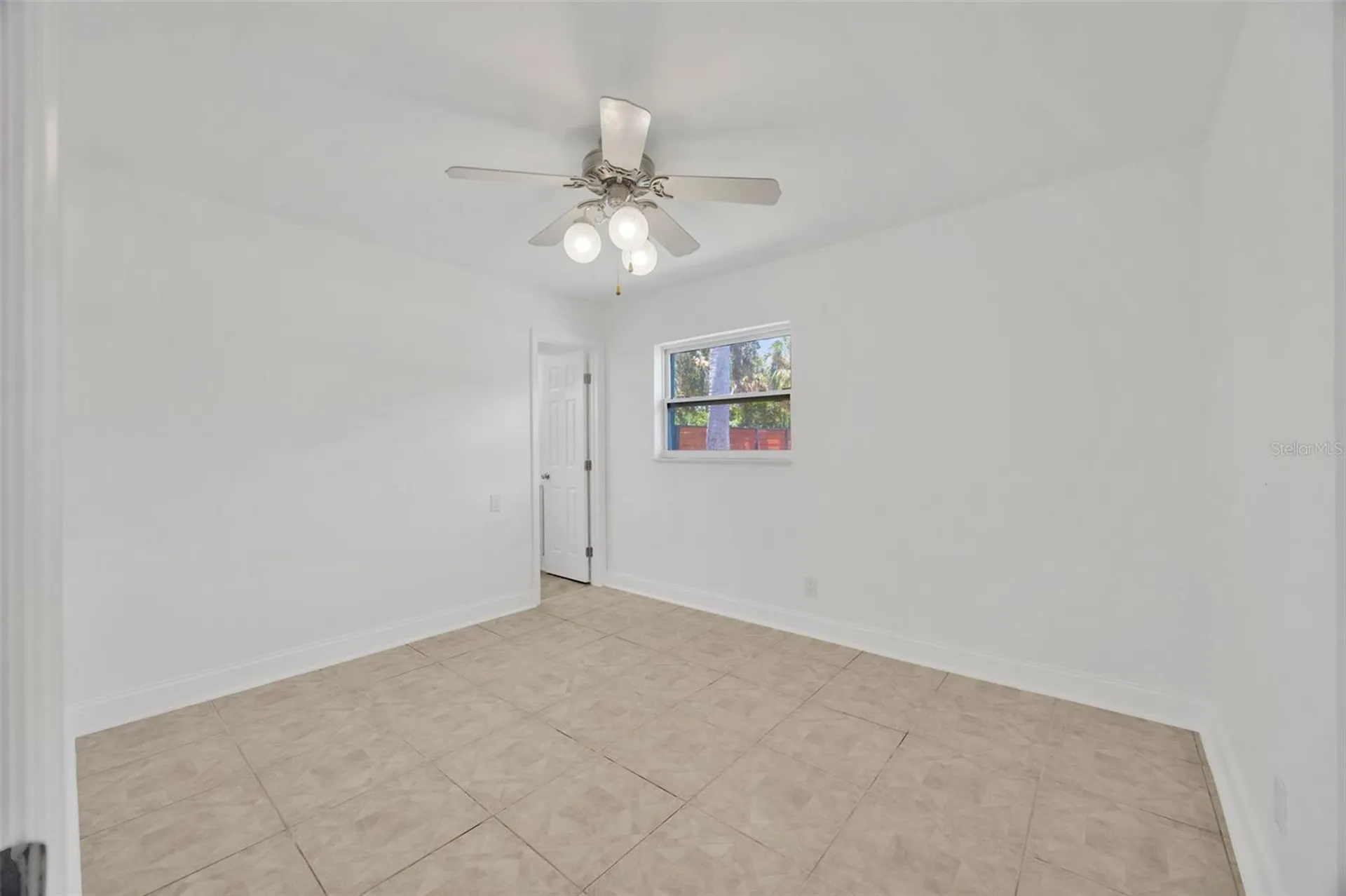 9935 River Drive Gibsonton FL 33534