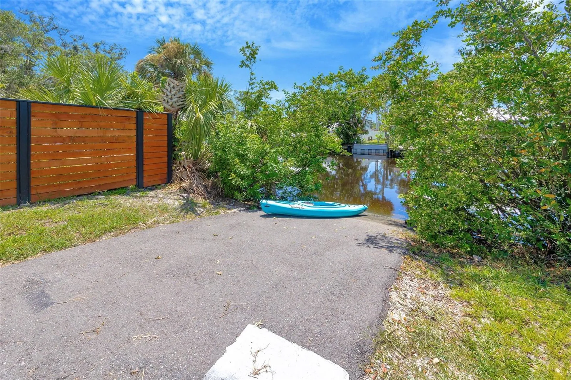 9935 River Drive Gibsonton FL 33534