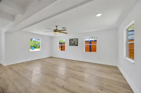 9935 River Drive Gibsonton FL 33534