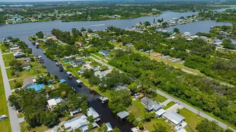 9935 River Drive Gibsonton FL 33534