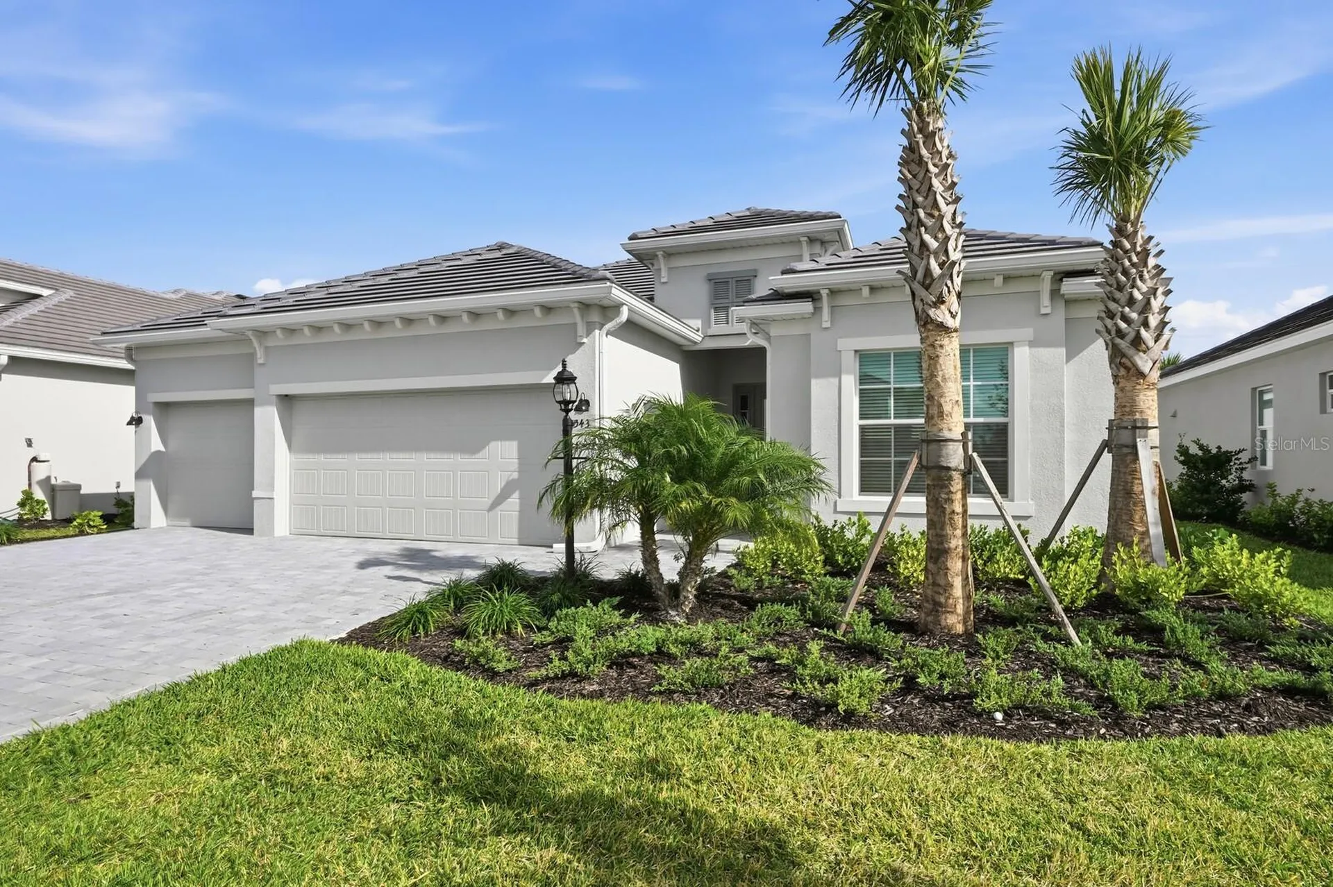 5543 Lightning Whelk Lane Bradenton FL 34211
