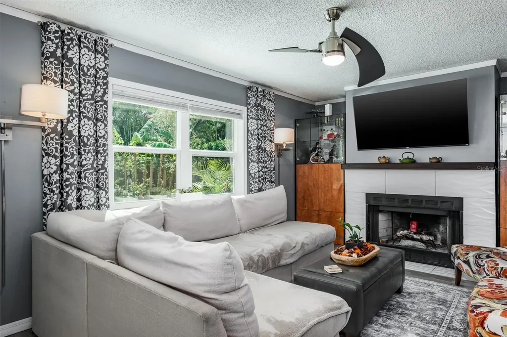 3116 Coventry Lane Safety Harbor FL 34695