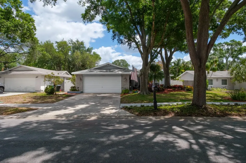3116 Coventry Lane Safety Harbor FL 34695