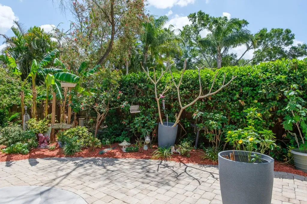 3116 Coventry Lane Safety Harbor FL 34695