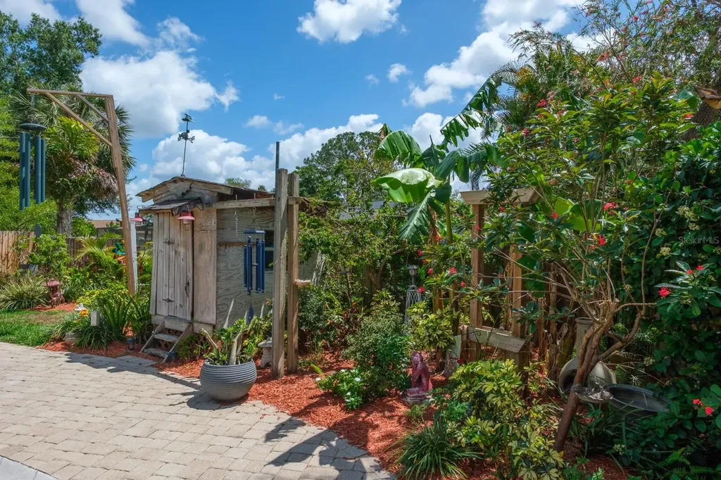 3116 Coventry Lane Safety Harbor FL 34695
